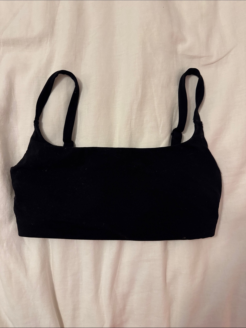 Vitality Everyday Black Seamless Crop Bra with Adjustable Straps